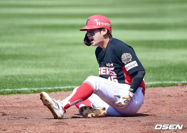 통증을 호소하는 박정우.