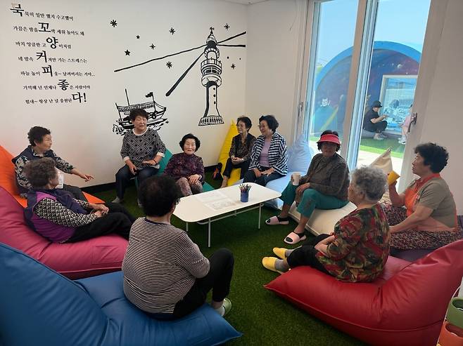 '묵꼬양' 치유카페로 재개장 [동해시 제공. 재판매 및 DB 금지]