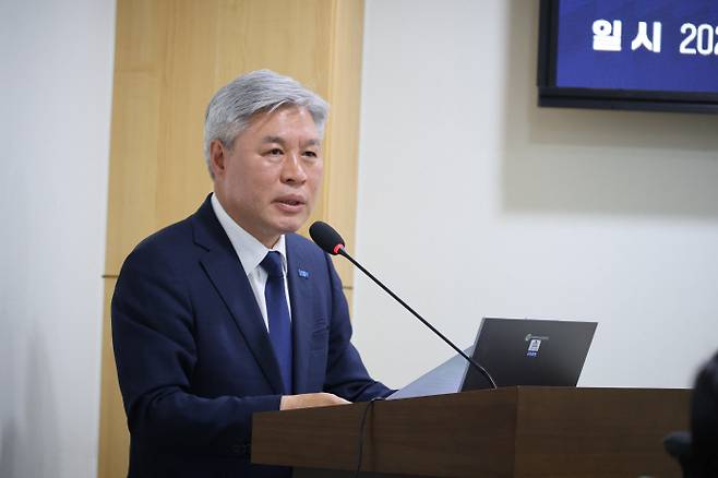 조국혁신당 서왕진 원내대표(비례)은 지난 26일 국회의원회관 제5간담회실에서 '광장시민의 열망, 사회대개혁위원회 어떻게 만들어야하는가'를 주제로 정책 토론회를 개최했다. /서왕진 의원실 제공