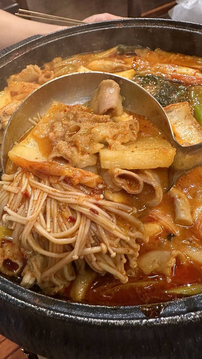 IMG_3926.jpeg 한우곱창전골 & 뼈구이