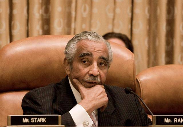 찰스 랭글 전 미국 연방 하원의원이 2009년 워싱턴 국회의사당에서 열린 한 회의에 참석해있다. 워싱턴=AP 연합뉴스