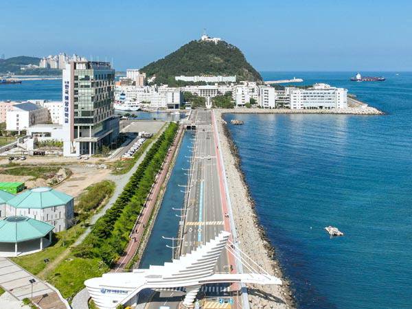 부산 영도구에 있는 국립한국해양대 전경. 국립한국해양대 제공