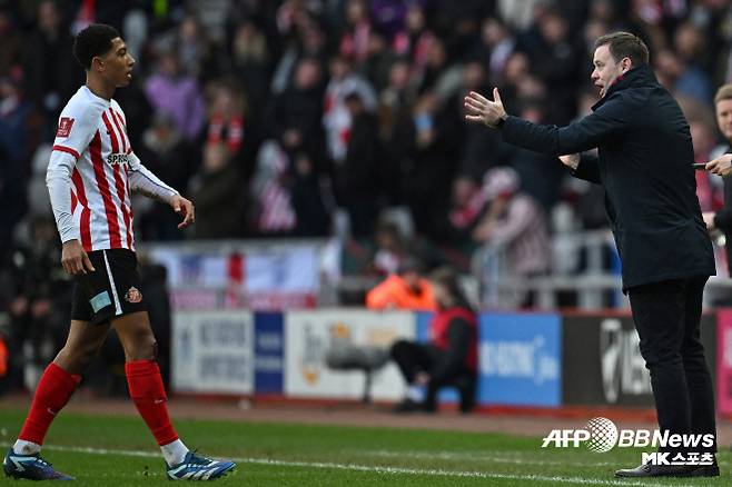 조브 벨링엄(사진 왼쪽)이 독일 분데스리가로 향할 것으로 보인다. 사진=AFPBBNews=News1