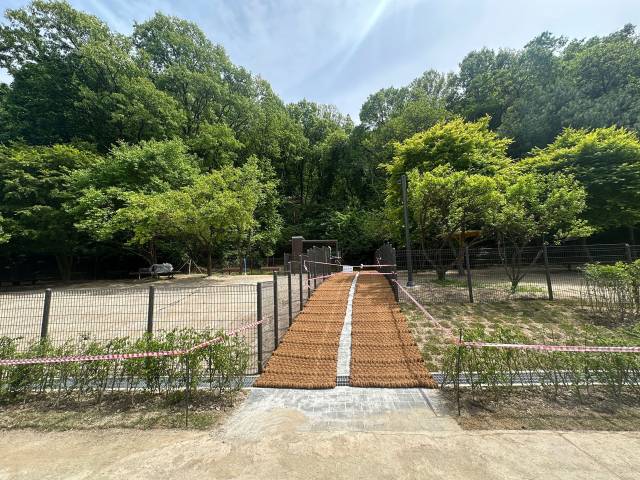 낙생대공원 반려견 놀이터. 사진 제공 = 성남시