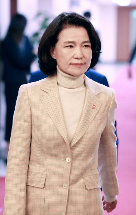 이진숙 방송통신위원장이 13일 정부서울청사에서 열린 국무회의에 참석하고 있다.(사진=연합뉴스)