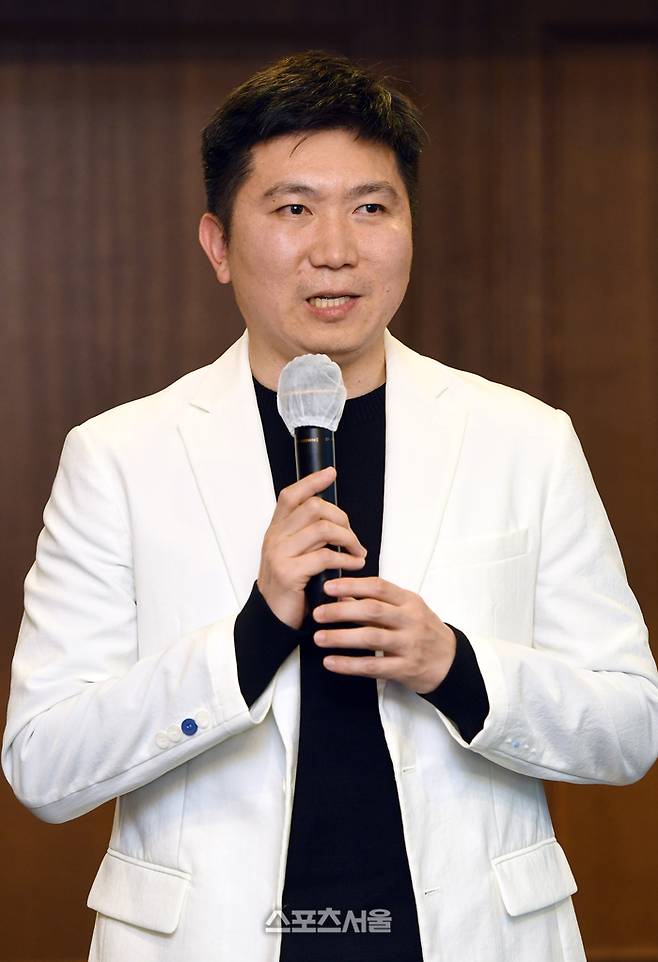 대한체육회 유승민 회장. 사진은 지난 19일 경기도 용인 코리아CC에서 열린 ‘2025 축구인 골프대회’ 시상식에 참석해 인사말하는 모습. 박진업 기자 upandup@sportsseoul.com