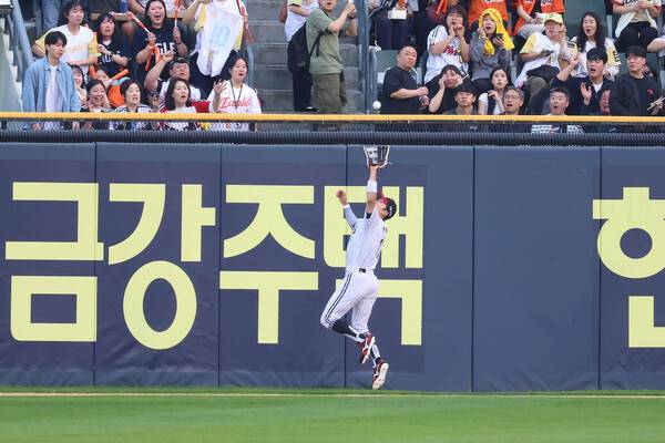 수비하는 LG트윈스 중견수 박해민. 사진┃LG 트윈스