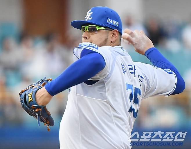 27일 대구 라이온즈파크에서 열린 롯데-삼성전. 삼성 선발투수 후라도가 투구하고 있다. 대구=정재근 기자 cjg@sportschosun.com/2025.5.27/