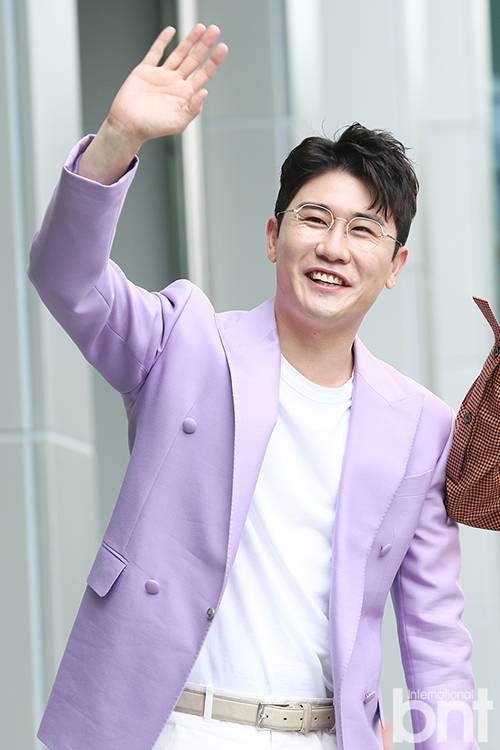 영탁, 광고·팬콘·선행까지… 다 잘하는 대세 행보 ©bnt뉴스