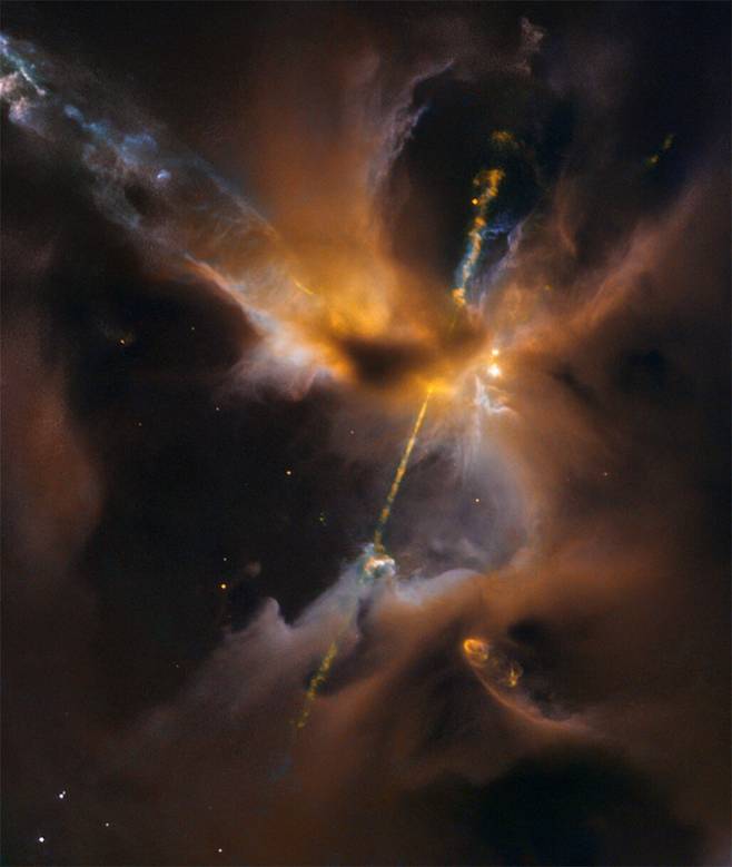 허빅 아로 24(Herbig-Haro 24)의 우주 제트 모습./NASA, ESA, Hubble Heritage (STScI / AURA) / Hubble-Europe Collaboration