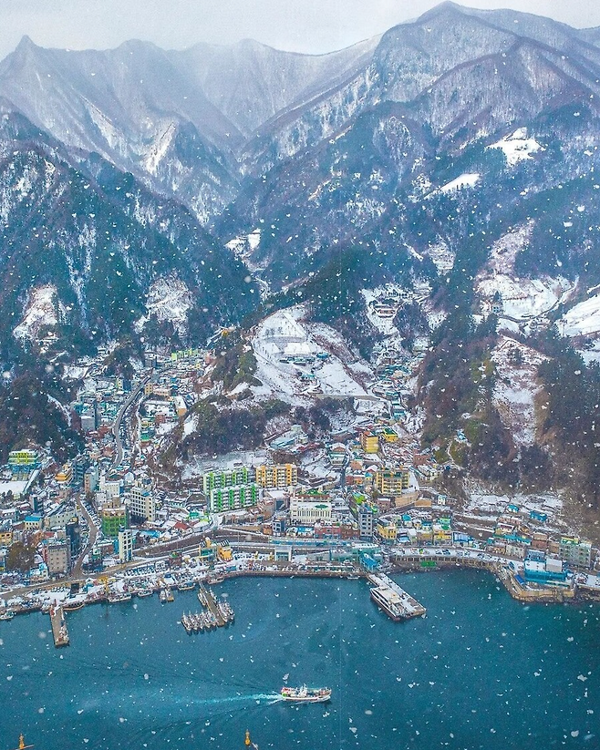 image.png 레딧에서 핫하다는 울릉도 사진.jpg 레딧에서 핫하다는 울릉도 사진.jpg