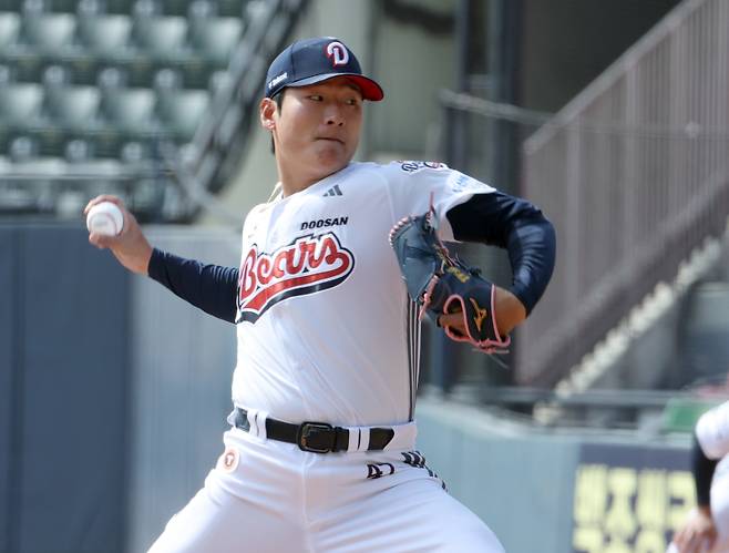 두산 베어스 곽빈. 잠실=정시종 기자 capa@edaily.co.kr