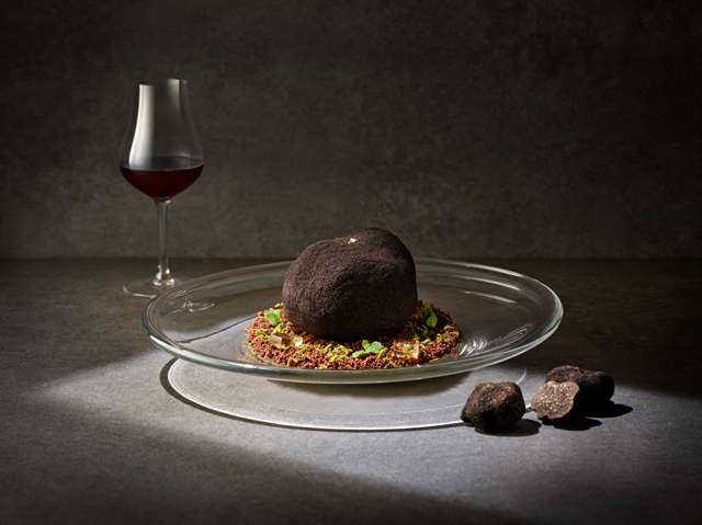 서울신라호텔이 여름철을 맞아 새롭게 내놓은  트러플 아이스크림.  서울신라호텔 제공