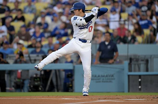 LA다저스에서 활약 중인 오타니 쇼헤이가 시즌 20호 홈런을 쏘아 올렸다. 사진은 LA다저스에서 활약 중인 오타니 쇼헤이의 모습. /사진=로이터