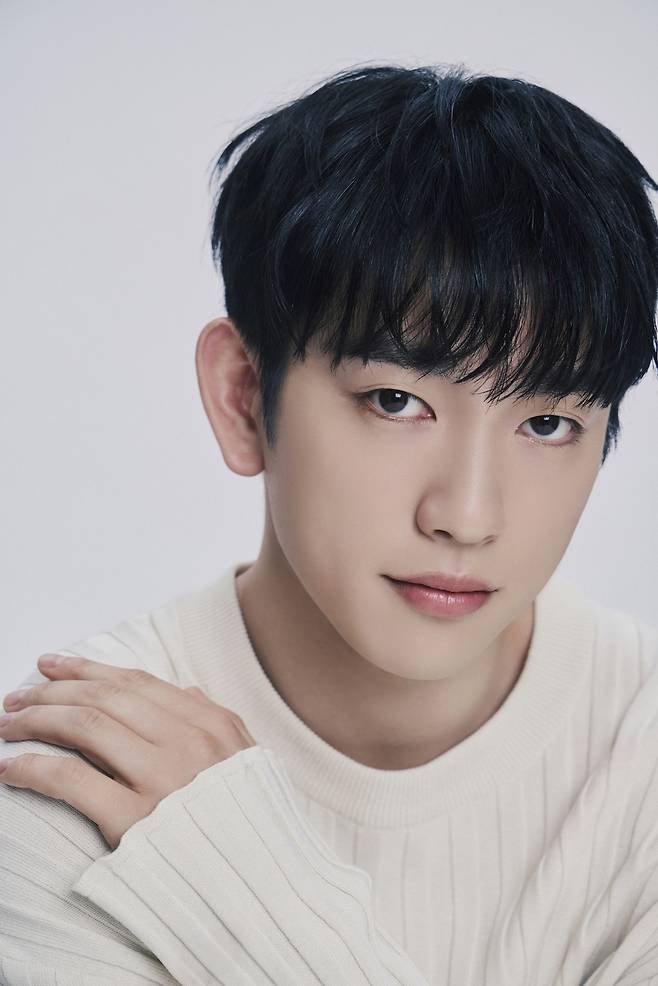 BH엔터테인먼트 제공