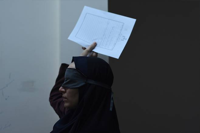 영화 '신성한 나무의 씨앗' 속 한 장면 [그린나래미디어 제공. 재판매 및 DB 금지]