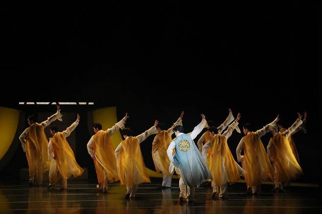 '녕(寧), 왕자의 길' 공연 모습./사진=대전시립연정국악원 제공