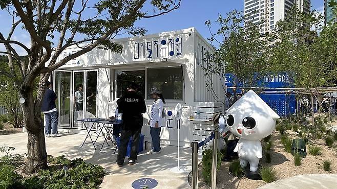 ‘2025 서울국제정원박람회’에서 전시 중인 디지털치유정원 ‘세컨포레스트’ 부스 모습. 한국수목원정원관리원 제공