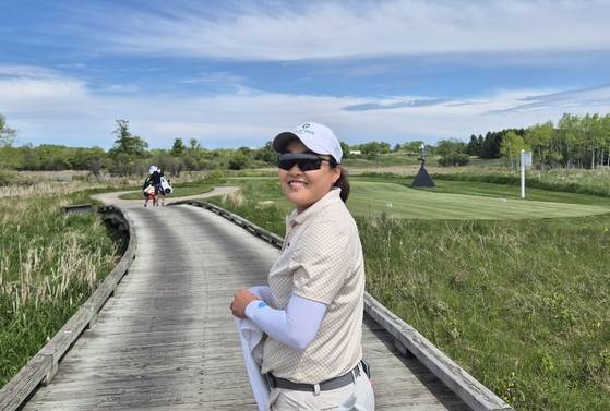 30일 개막하는 US오픈을 앞두고 연습 라운드를 함께 한 신지애(위 사진)와 이일희. 둘은 지난 겨울 멜버른 전지훈련을 함께 다녀 온 절친이다. 성호준 기자, [AP=연합뉴스]