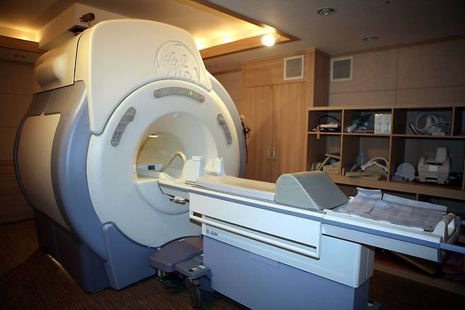 [세종=뉴시스] MRI(자기공명영상촬영) 장비. 해당 병원은 기사 내용과 관계 없습니다. 2025.05.09 *재판매 및 DB 금지