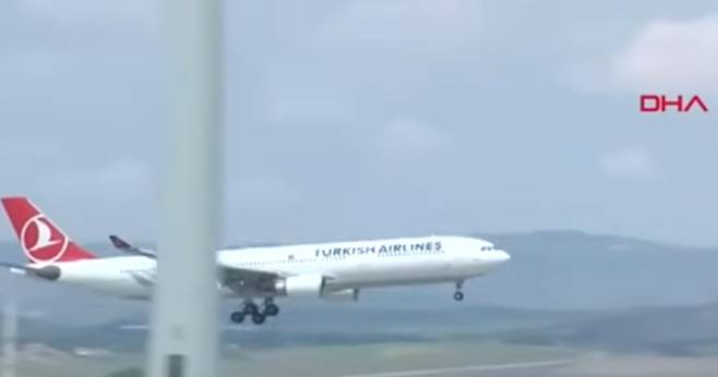 튀르키예 항공기 [출처= 튀르키예 Halk TV]