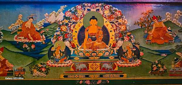 노블링카사원의 불화.