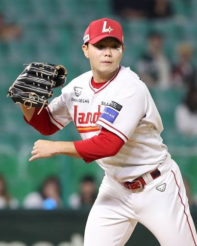 입단 5년 만에 첫승을 거둔 박시후 [SSG 랜더스 제공. 재판매 및 DB 금지]