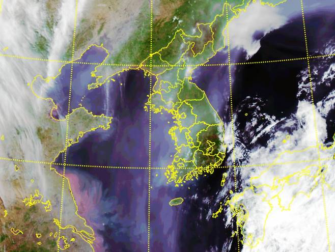 ⓒ기상청: 내일날씨-천리안 위성