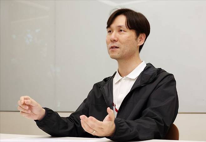 김민재 엔씨 AI 최고기술책임자(CTO)가 23일 오후 경기도 성남시 분당구 엔씨소프트 R&D센터에서 데일리안과 인터뷰를 하고 있다.ⓒ데일리안 홍금표 기자