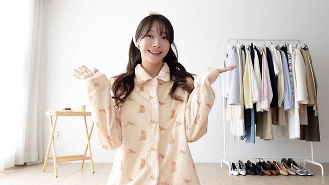 86만 구독자를 보유하고 있는 유튜버 '소신사장'은 지난 29일 서울 강남구에 위치한 패션 쇼핑몰 비이심플 사무실에서 인터뷰를 진행했다. ⓒ비이심플