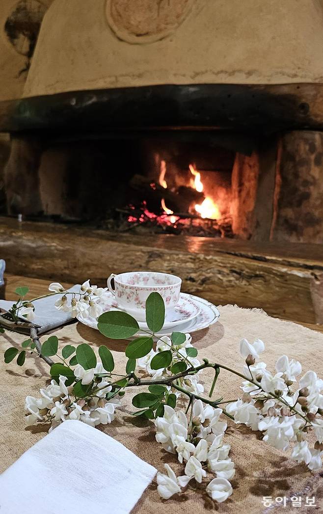 수리재의 아침상. 부여=김선미 기자 kimsunmi@donga.com