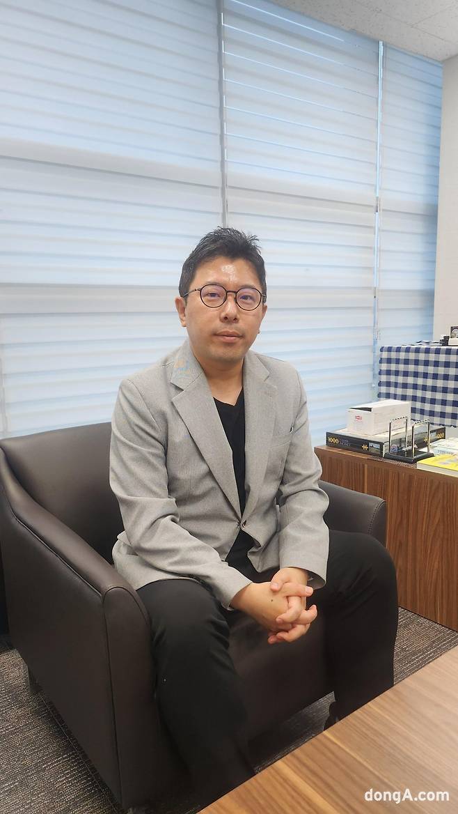 서울 성북·구로 ‘우리아이들병원’ 의 정성관 재단이사장. 최재호 기자 cjh1225@donga.com