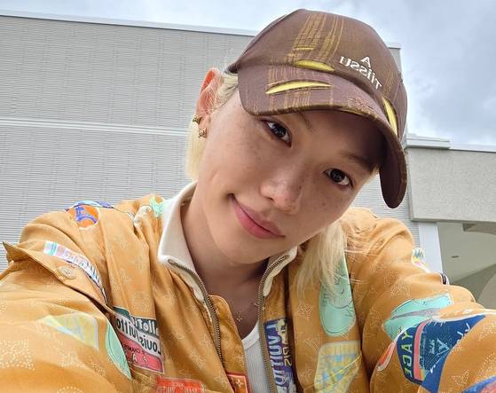 Stray Kids' Felix is seen wearing Atiissu's hat on his Instagram account. [SCREEN CAPTURE]