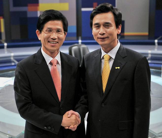 [서울=뉴시스]김문수 국민의힘 대선 후보(왼쪽)와 유시민 작가. (사진=뉴시스 DB) *재판매 및 DB 금지