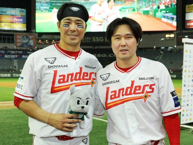 한유섬(왼쪽)과 최정. /사진=SSG 랜더스