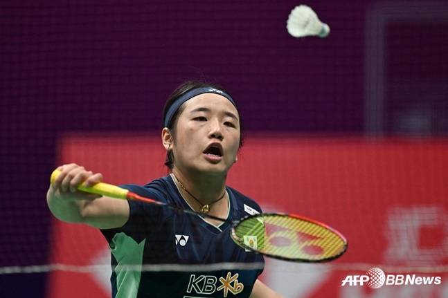 안세영, 中 천적에 당하다니! 싱가포르오픈 천위페이에 0-2 완패 '8강 탈락... 대회 3연패도 무산