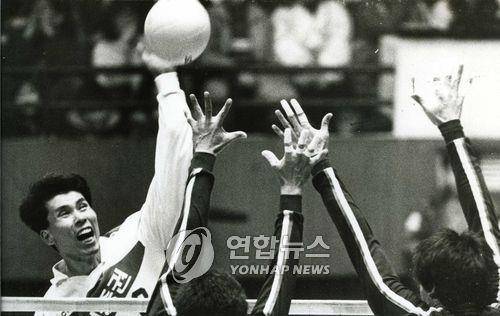 고려증권 시절 주포로 활약했던 장윤창(왼쪽) [연합뉴스 자료 사진]