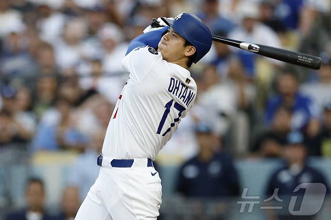 LA 다저스 오타니 쇼헤이가 31일(한국시간) 열린 2025 메이저리그 뉴욕 양키스전에서 솔로포 두 방을 터뜨렸다. ⓒ AFP=뉴스1