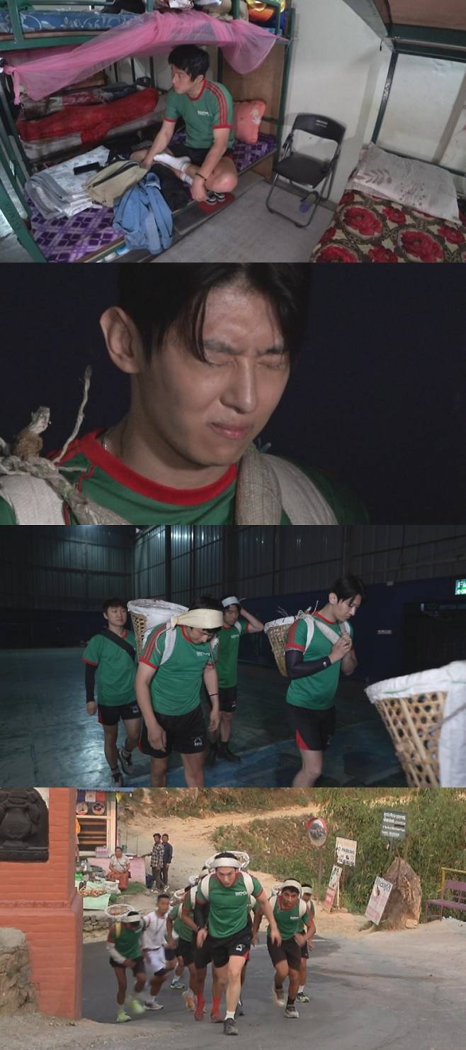 ‘태계일주4’ 덱스, 15kg 도코 메고 험난한 산길 달리기 도전 (제공: MBC)