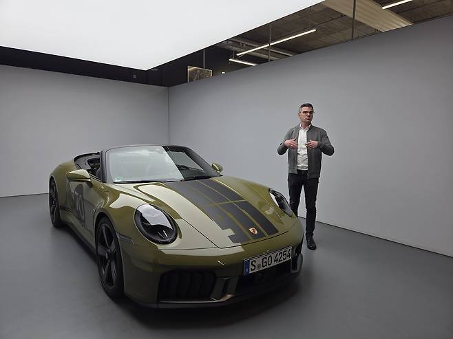 70년대 감성을 담은 한정판 911 스피릿 70. 백소용 기자