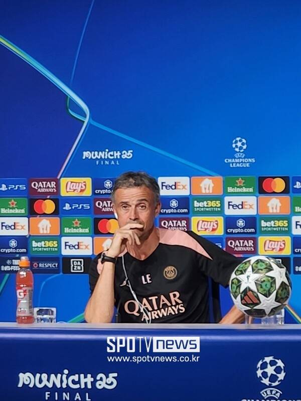 ▲ 루이스 엔리케 파리 생제르맹 감독.