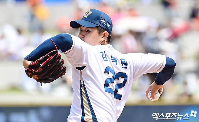 31일 오후 경상남도 창원NC파크에서 열린 '2025 신한 SOL Bank KBO리그' 한화 이글스와 NC 다이노스의 경기, 1회초 NC 선발투수 김녹원이 역투하고 있다. 창원, 박지영 기자