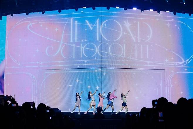 아일릿. 사진 | 2025 위버스콘 페스티벌