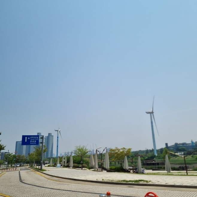 3fb8c32fffd711ab6fb8d38a4e83746fc0da9980057bccd4f9c752c5f8a776e5afacf67363fb1abf10e18f2d62