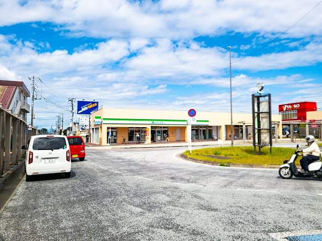 7fed8272b5876aff51ef8fe445807173341efec227ece3e177deafc09cd57d06