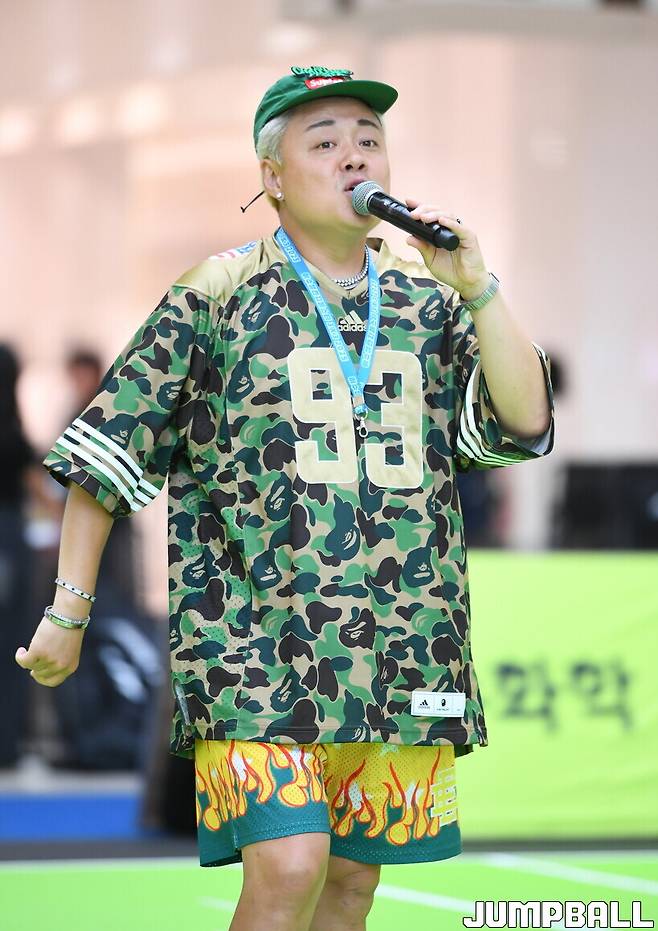 ▲작년에 이어 올해도 어김없이 대회장 MC역을 맡은 'MC프라임'