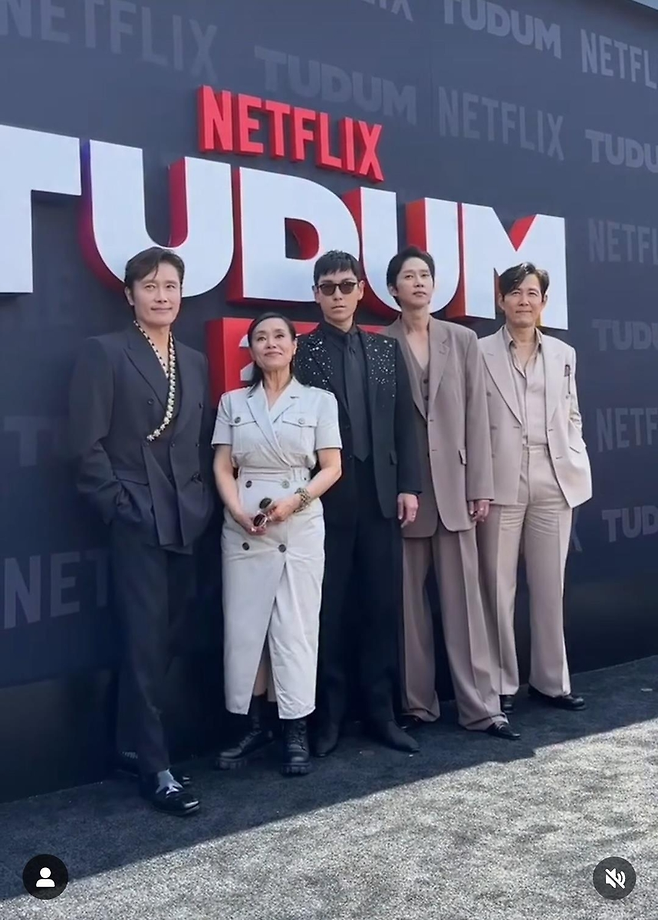 로스앤젤레스에서 열린 넷플릭스 ‘투둠 2025’에 참석한 ‘오징어게임’ 배우들. 넷플릭스 SNS 갈무리