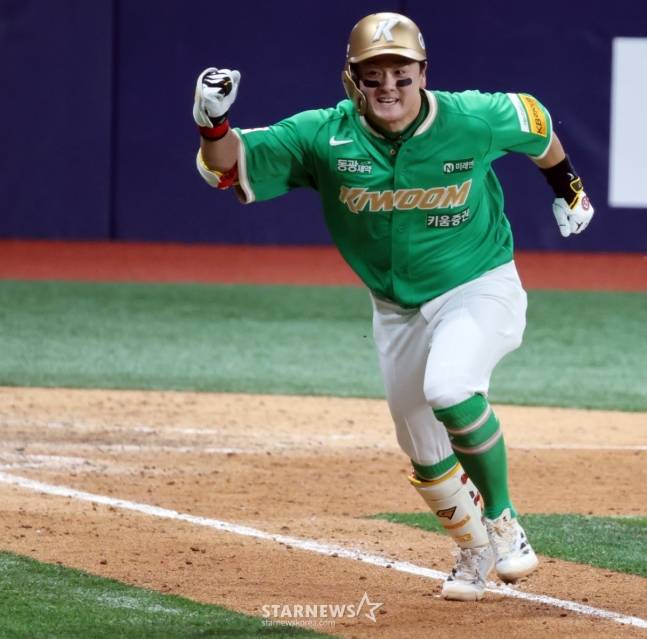 키움 히어로즈 내야수 최주환. /사진=강영조 선임기자