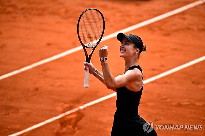 승리에 기뻐하는 스비톨리나 [AFP=연합뉴스]
