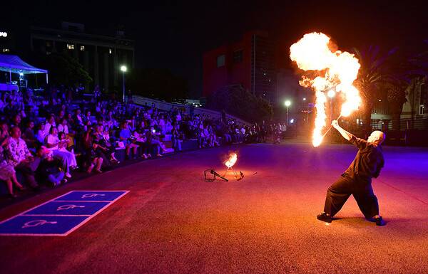 코헤이(Kohey)의 불쇼 퍼포먼스. ⓒ헤드라인제주